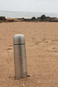 beach-tescoma-flask