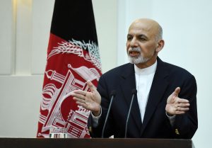 Afghan President Ashraf Ghani gestures as he addresses a press conference at the presidential palace in Kabul on September 29, 2015. Afghan troops backed by US air support launched a counter-offensive September 29 to retake Kunduz a day after Taliban insurgents overran the strategic northern city in their biggest victory since being ousted from power in 2001. The Taliban stormed Kunduz on September 28, capturing government buildings, freeing hundreds of prisoners and raising their trademark white flag throughout the city. AFP PHOTO / Wakil Kohsar
