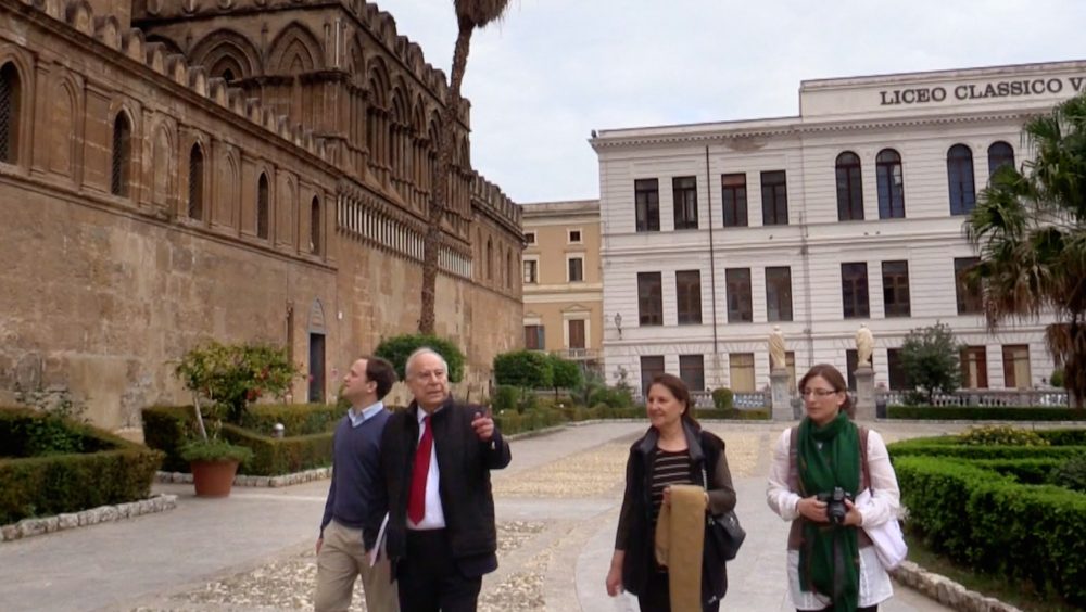 akbar-ahmed-and-team-at-palermo-cathedral-sicily