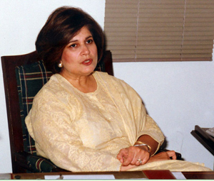 01Nasreen_Kasuri07-09.