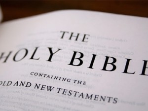 bible-pages-old-testament